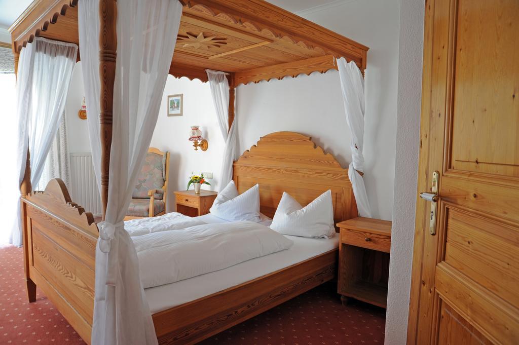 Landgasthof Zum Schwarzen Adler Markt Nordheim Esterno foto